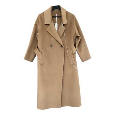 The curated Cashmere coat