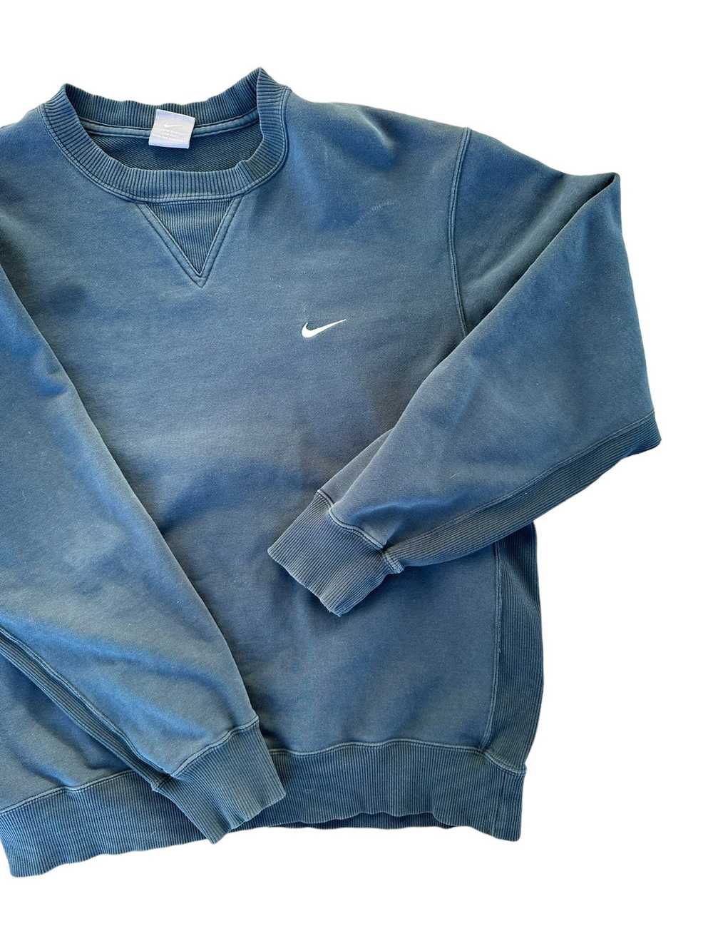 Nike × Vintage Vintage 00’s Nike Swoosh Sweatshirt - image 2