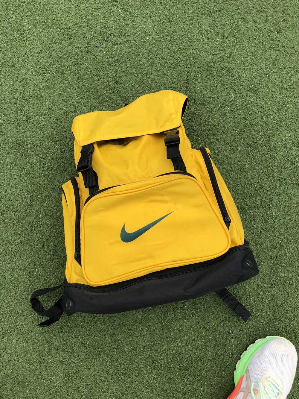 Nike × Vintage Vintage nike 90s backpack - image 4