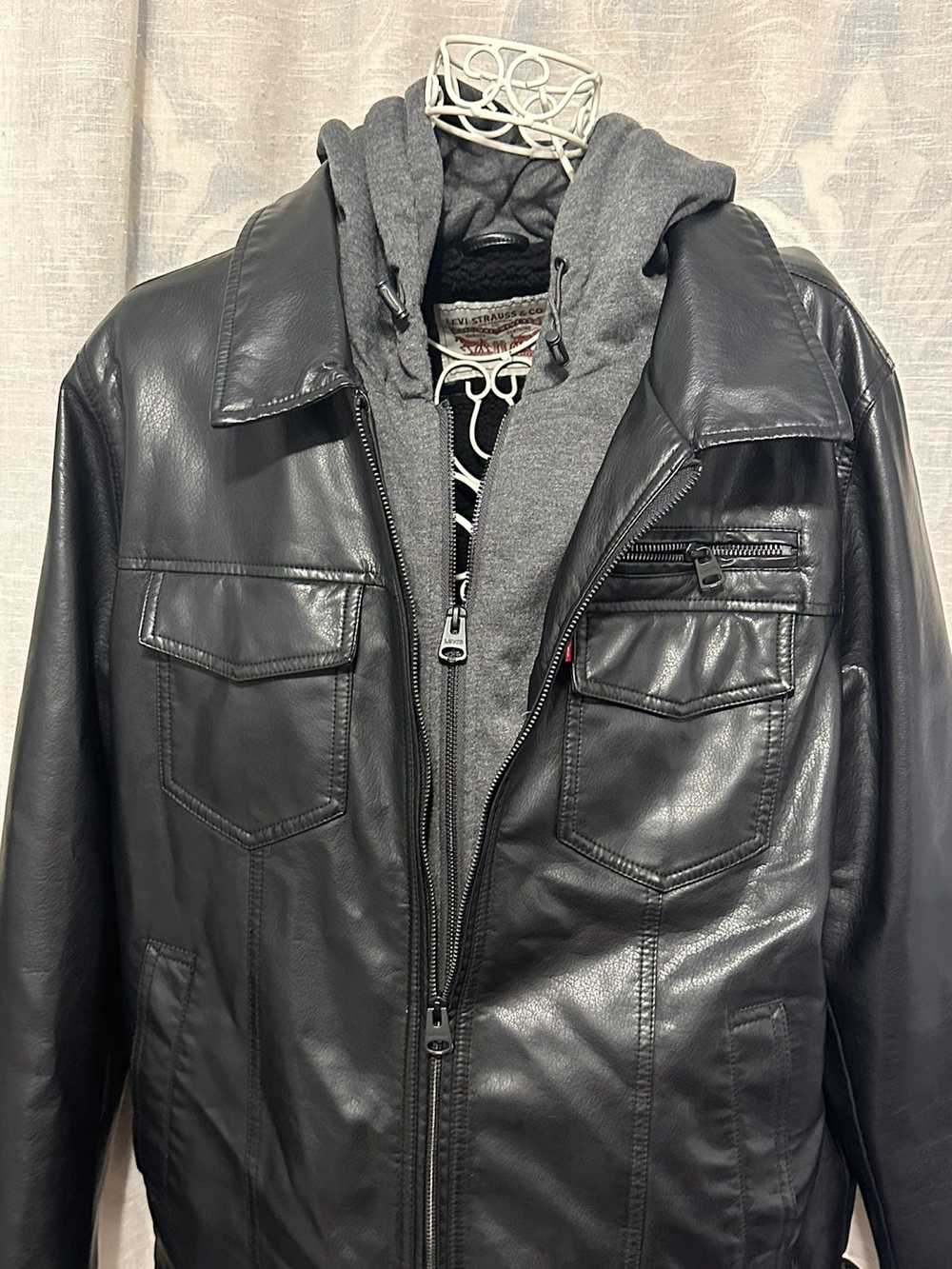 Levi's Men's Levi's® Faux Leather Hooded size lar… - image 10