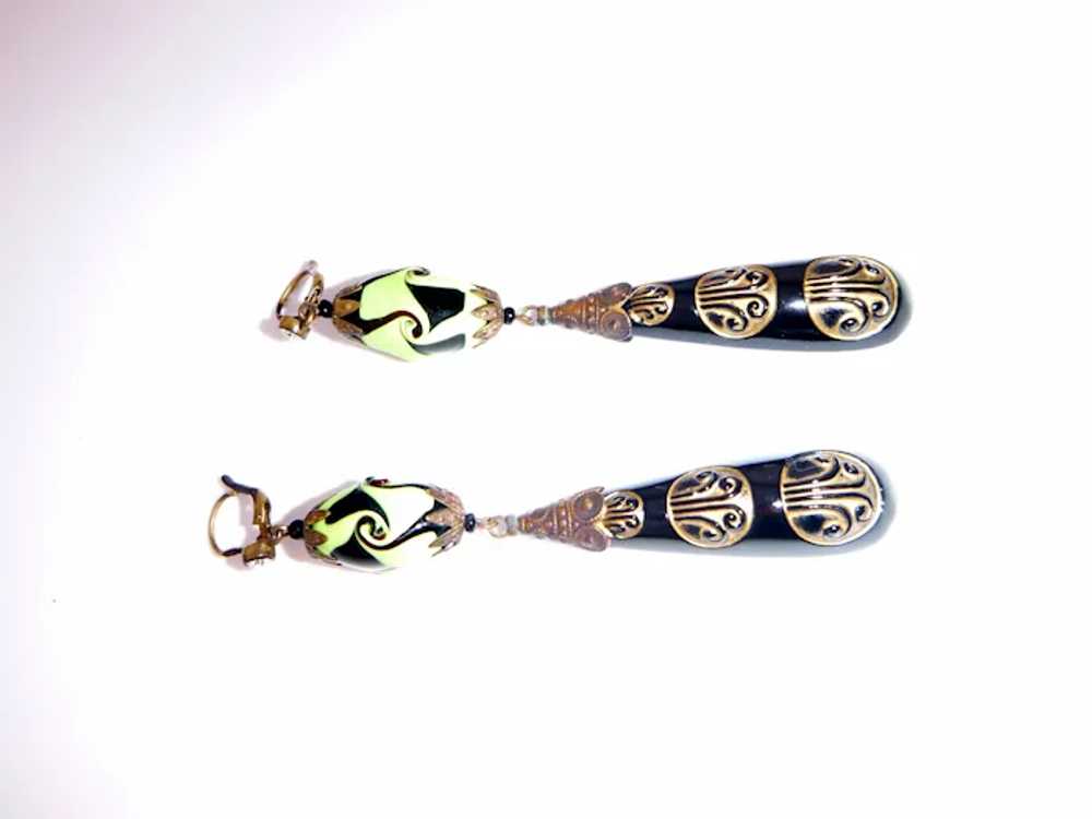 Great pair of Art Deco Chech Glass Earrings. - image 12