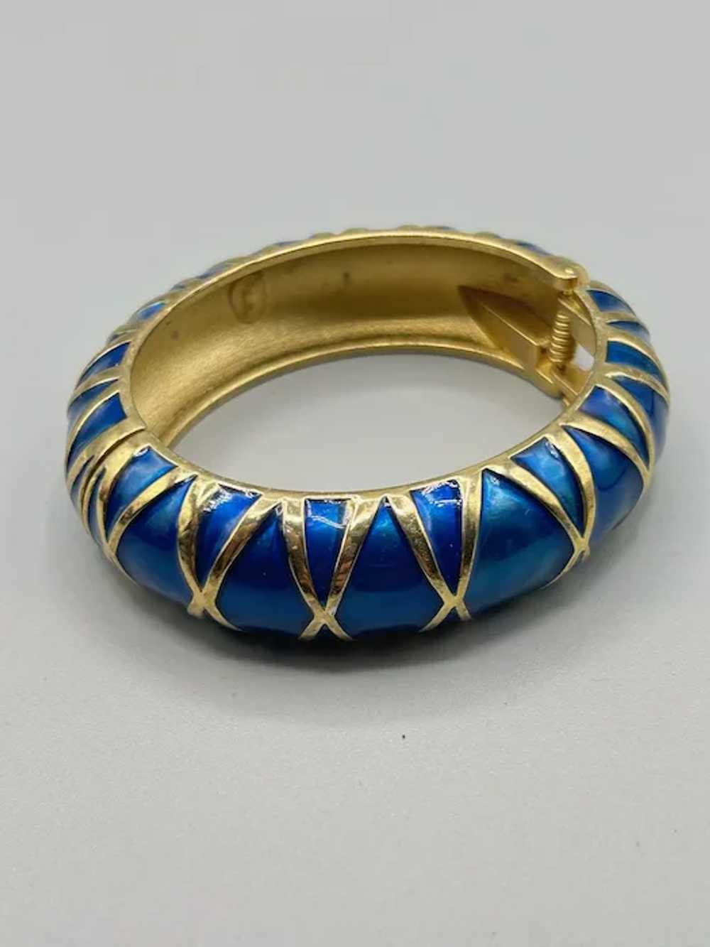 KJL Kenneth Jay Lane Blue Hinged Bangle Bracelet … - image 3