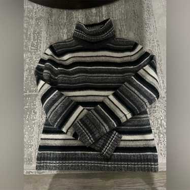 Ralph Lauren Lambswool sweater size small - image 1