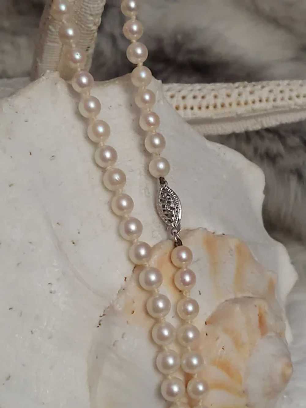 24" Cultured Pearl Hand Tied Necklace 14K White C… - image 10