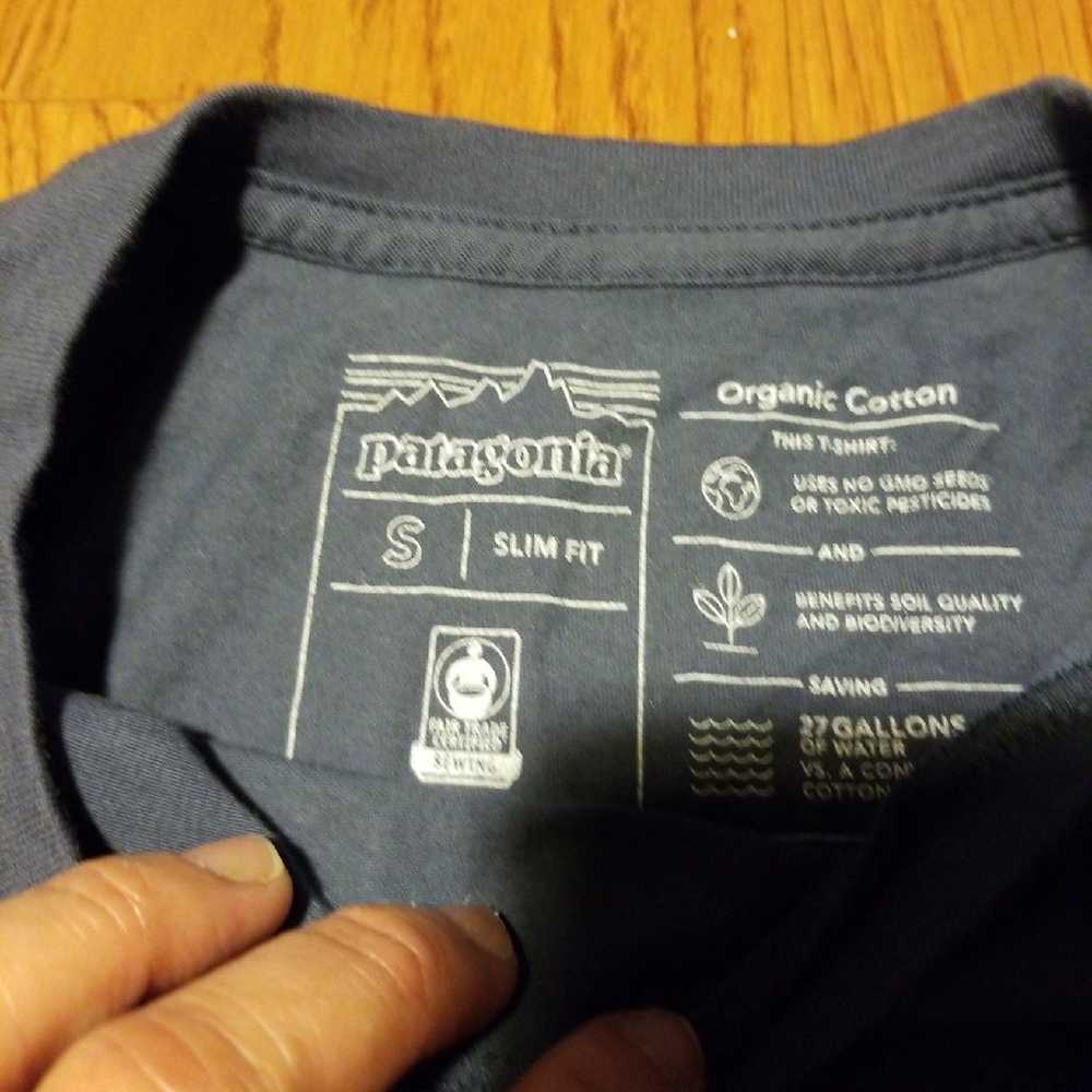 Patagonia Shirt for men's Size S - image 3