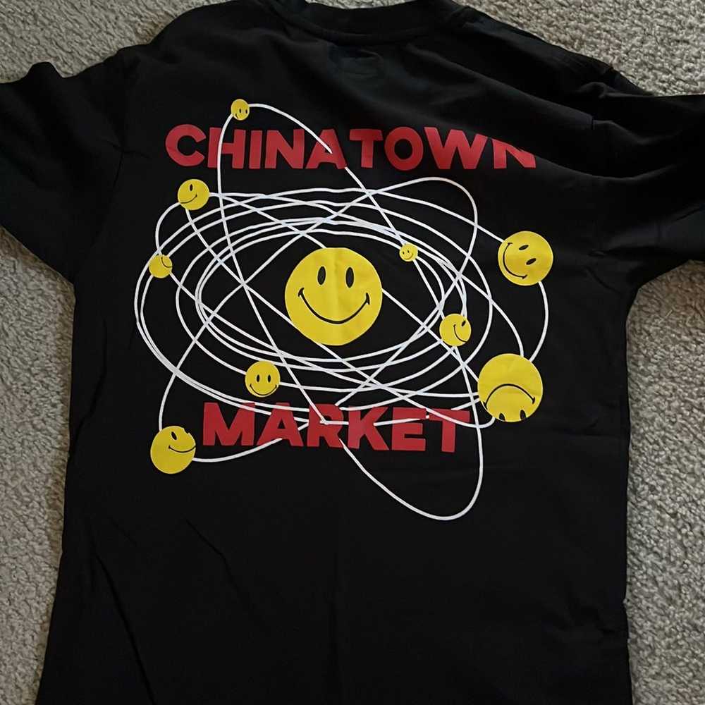 Chinatown market shirt - image 3