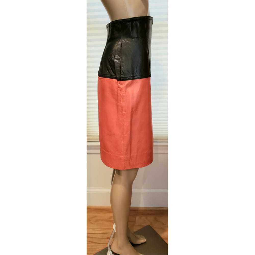 Escada Leather mid-length skirt - image 7