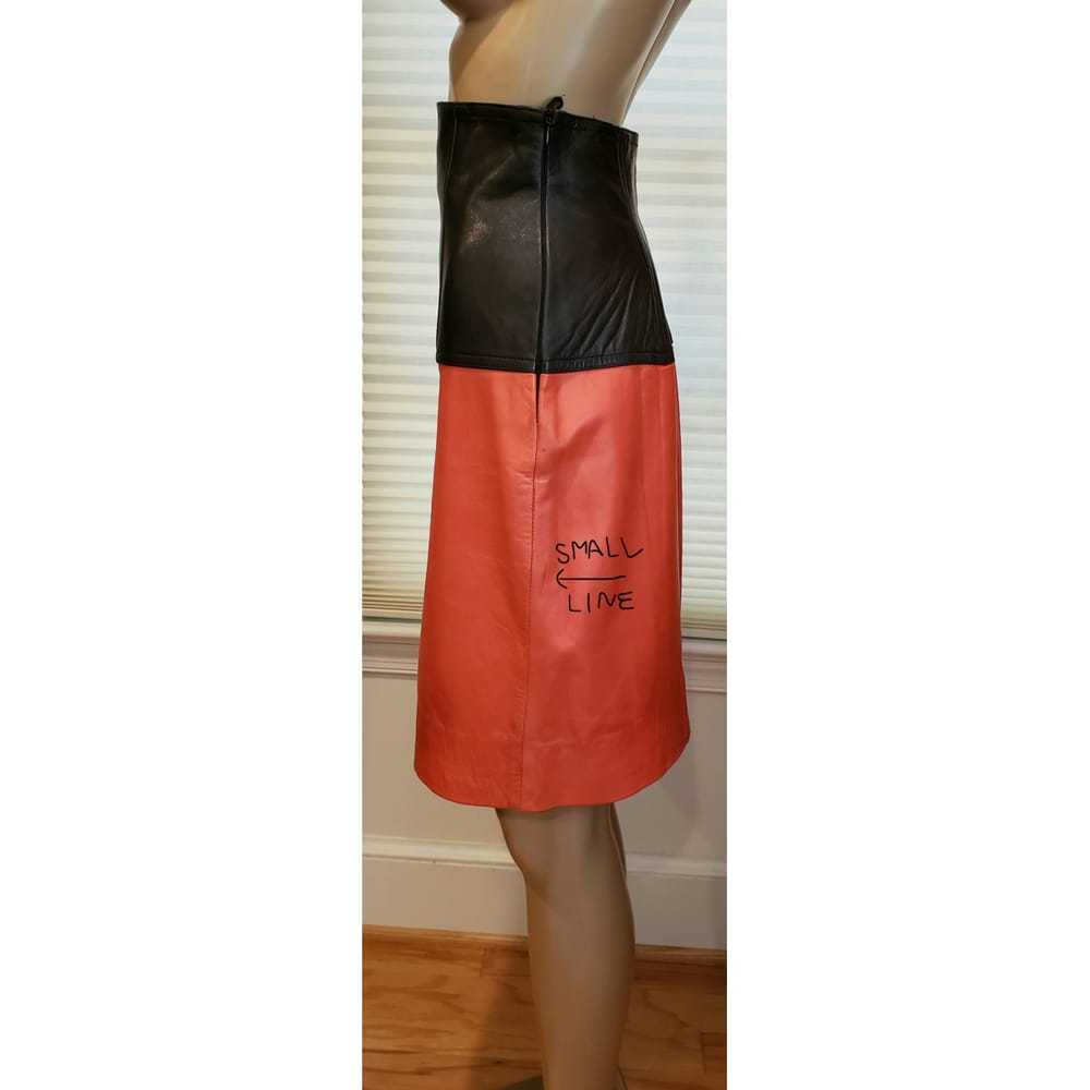 Escada Leather mid-length skirt - image 8