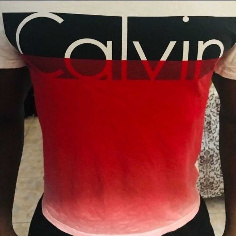 Calvin Klein t-shirt - image 2