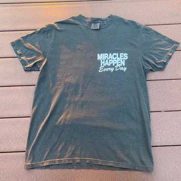 Hwlf Miracles Happen Everyday Size M
