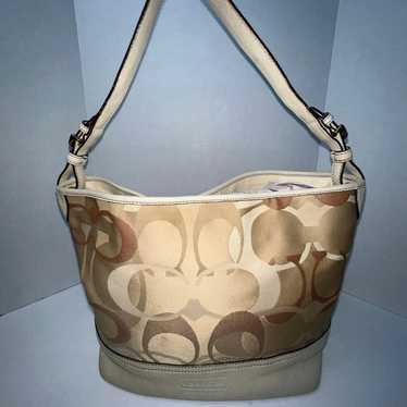 Coach Coach Optic Signature Shoulder Tote #7656 - image 1