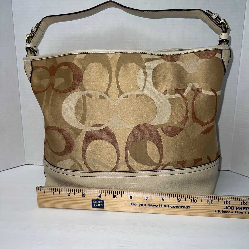 Coach Coach Optic Signature Shoulder Tote #7656 - image 5