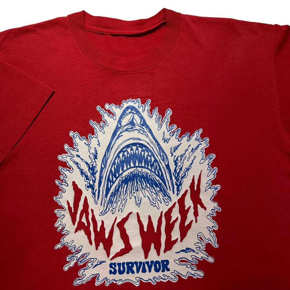 Vintage Vintage Jaws Week Survivor T-Shirt - image 3