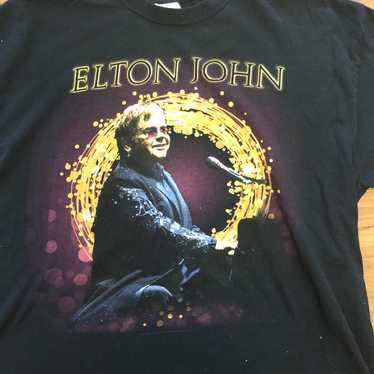 Elton John - image 1