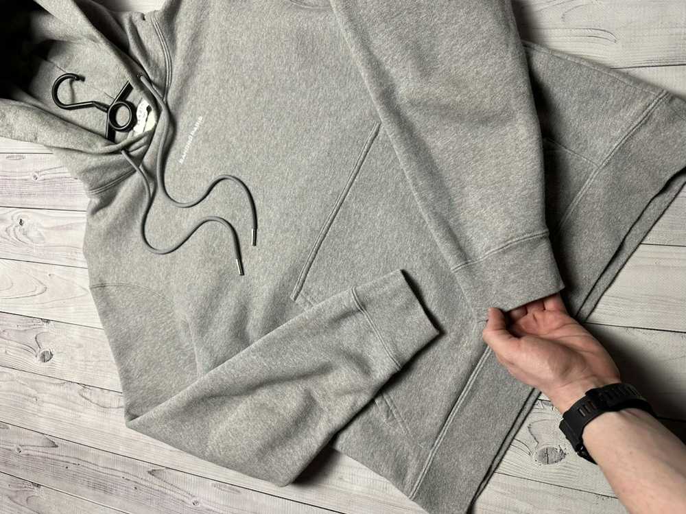 Luxury × Sandro × Streetwear Sandro hoodie centra… - image 5