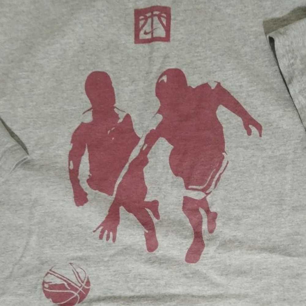 Vintage Nike Chaney/Hill Basketball Camp T-Shirt - image 9