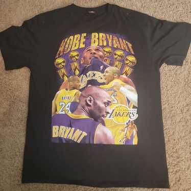 Kobe Bryant t-shirt Sz Xl - image 1