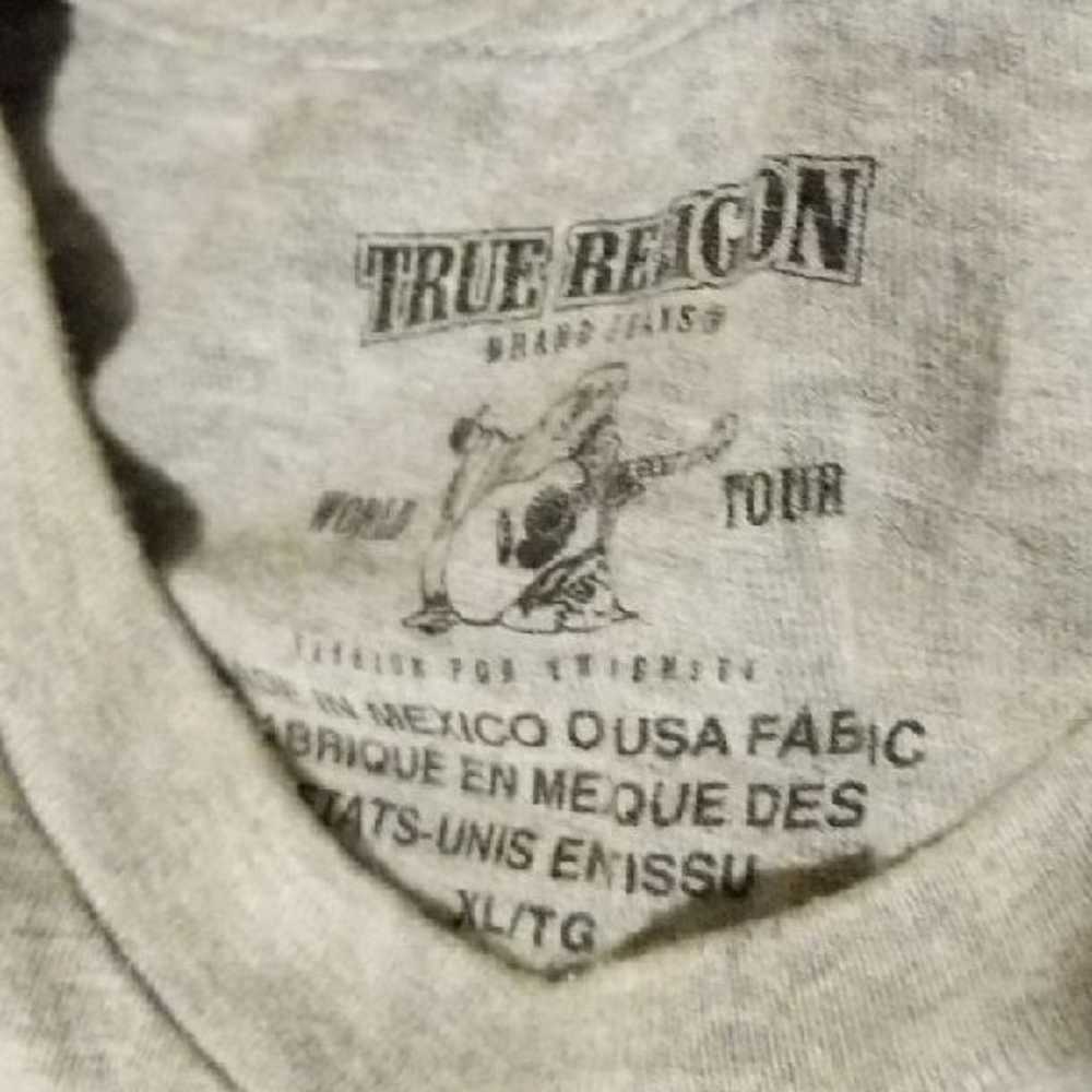 (2) shirt men true religion T shirts XL - image 2