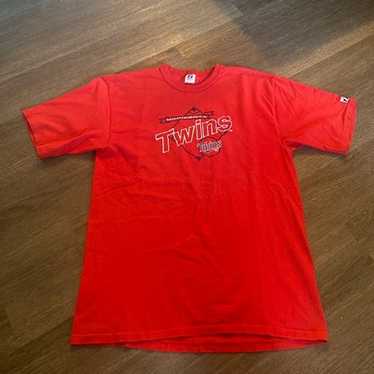Vintage Minnesota Twins Embroidered Logo 7 T-Shir… - image 1