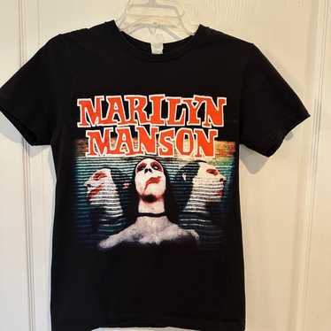 Marilyn Manson Sweet Dreams T-shirt. UnisexSize xs - image 1