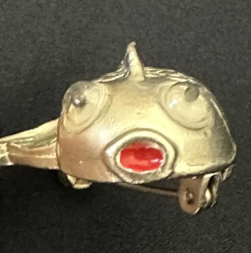 Googly-Eyed Silver Tone Fish Pin, Circa 1960s - image 5