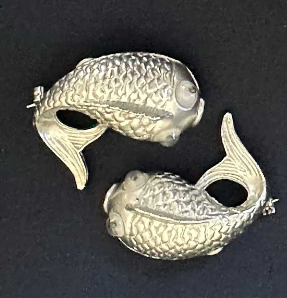 Googly-Eyed Silver Tone Fish Pin, Circa 1960s - image 9