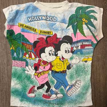 Vtg 90’s Walt Disney Mickey & Minnie Short