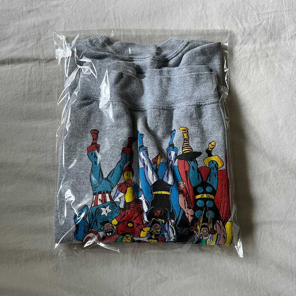 Vintage Marvel Sweater - image 2