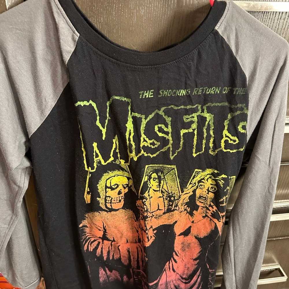 Vntge Misfits long sleeve shirt - image 2