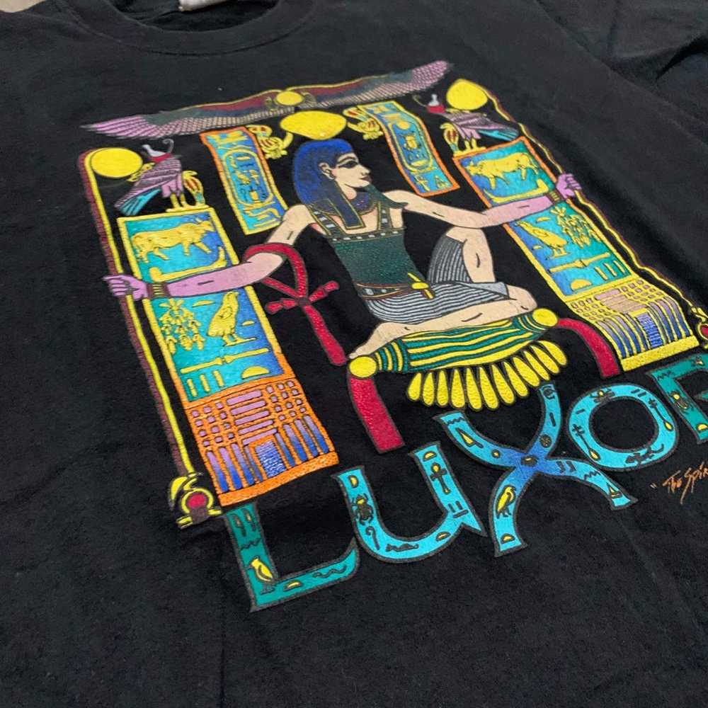VTG Vintage 90's Luxor Las Vegas T-Shirt - image 2