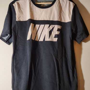 Nike t shirt bundle