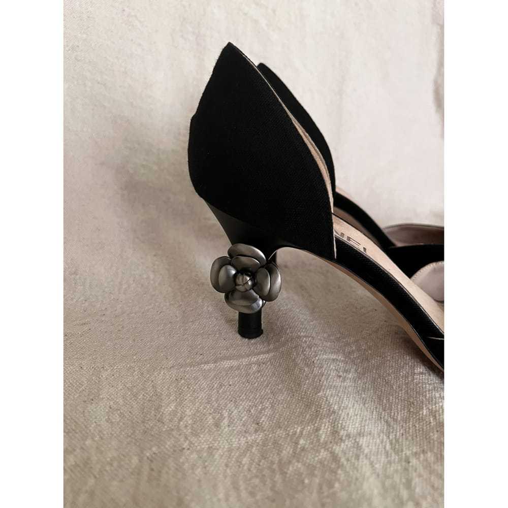 Chanel Cloth heels - image 7