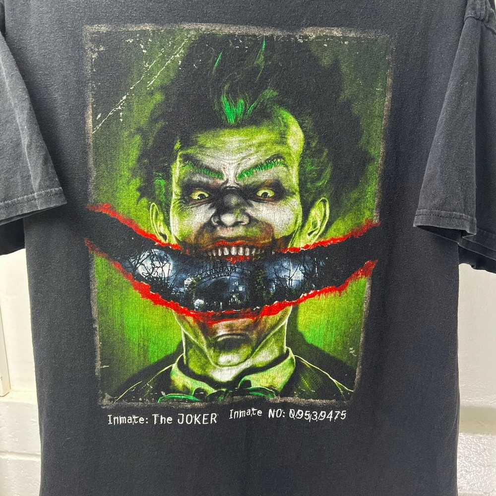 Batman Arkham Asylum  Inmate The Joker  Graphic T… - image 2