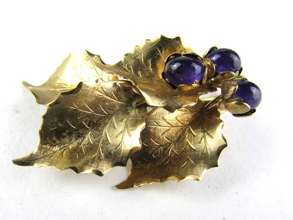 Signed Wells 14 Karat Gold Filled Pin With Purple… - image 2