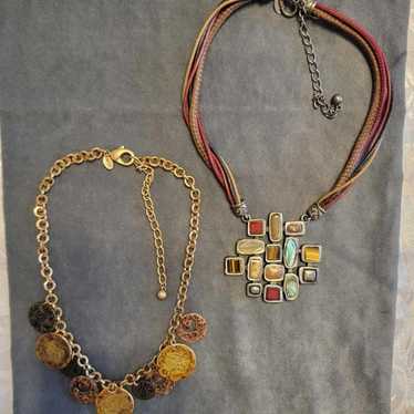 2 Chicos statement necklaces