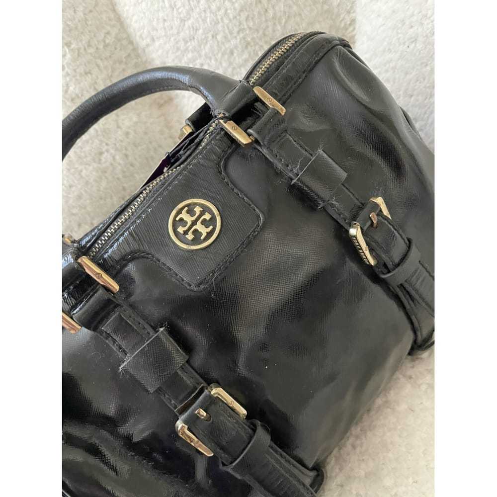 Tory Burch Patent leather handbag - image 7