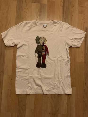 Kaws uniqlo vintage kaws - Gem