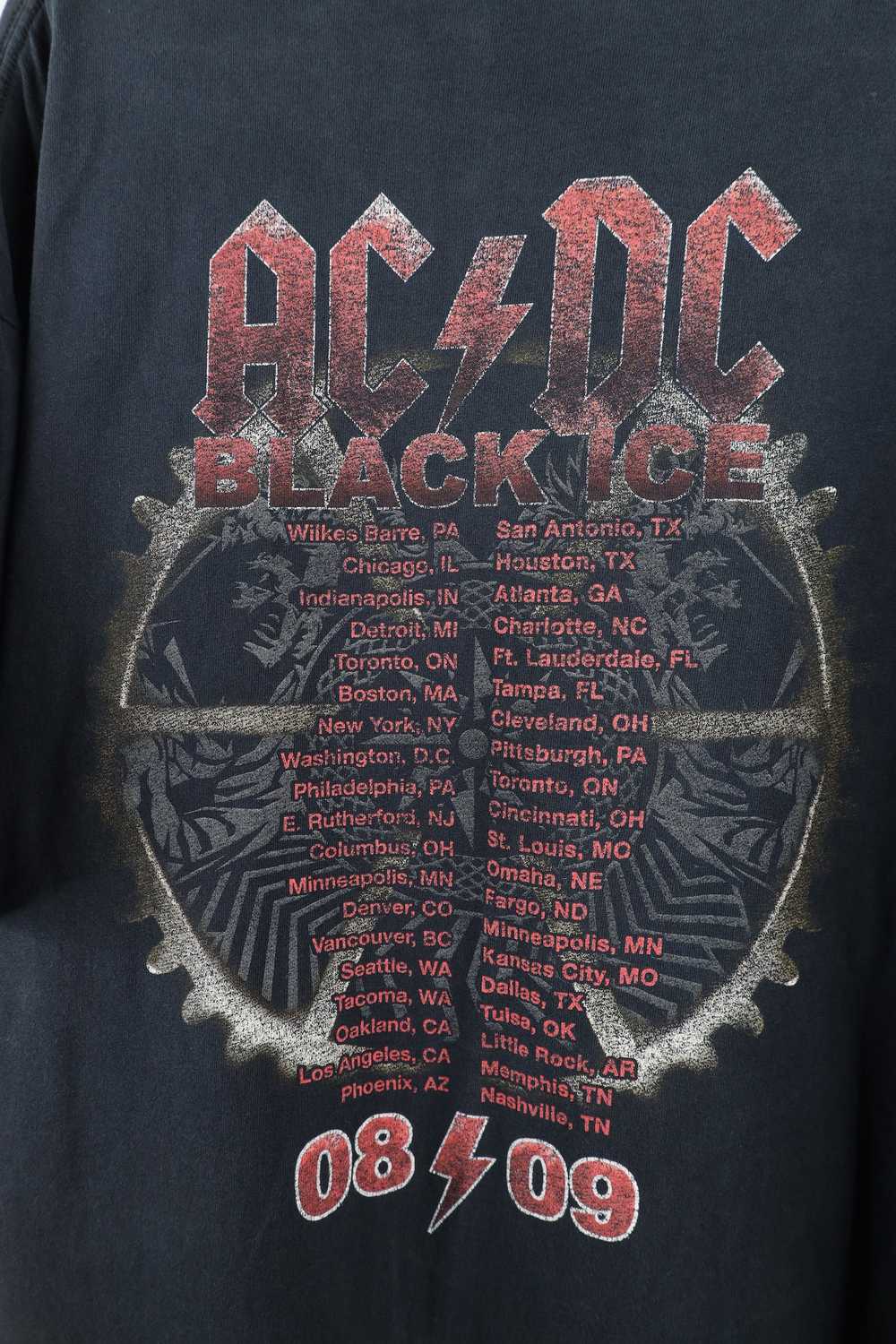 Vintage Vintage 2009 Black Ice Tour ACDC Band T-S… - image 10