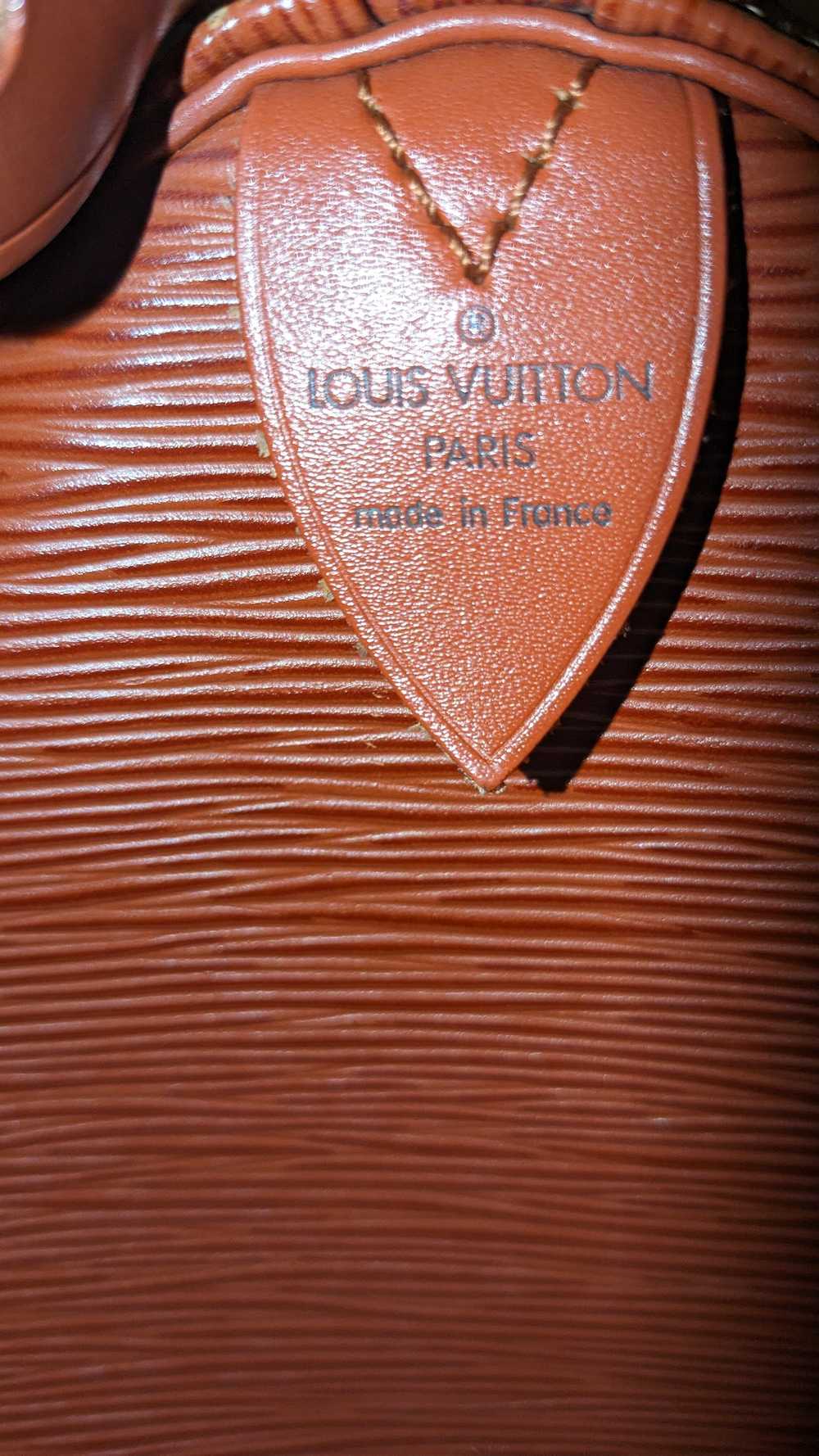 Louis Vuitton ⚡ Very Rare Louis Vuitton Light Bro… - image 3