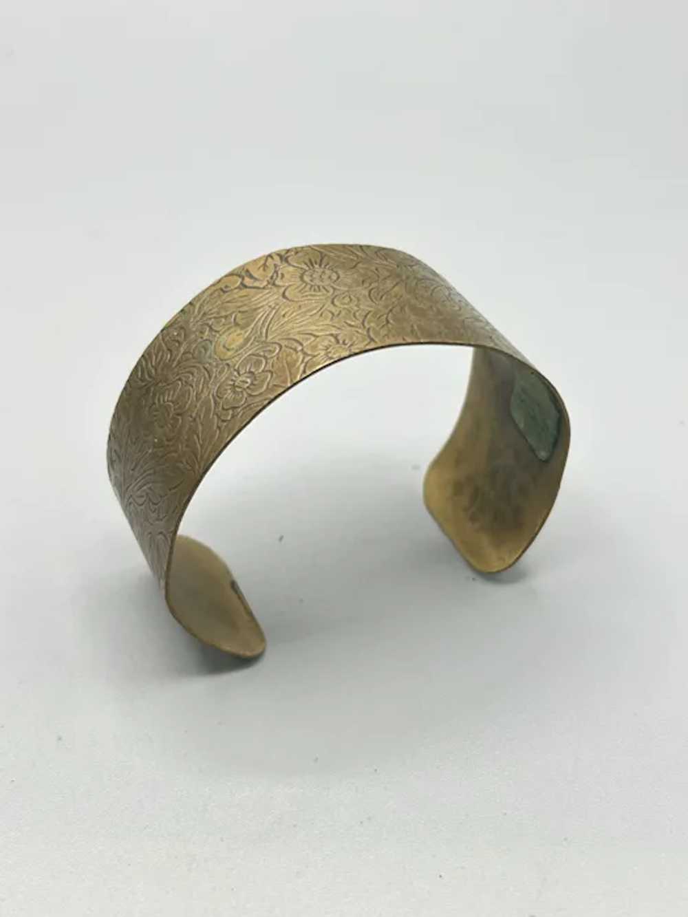 Vintage Brass Cuff Bracelet Etched Floral Design … - image 3