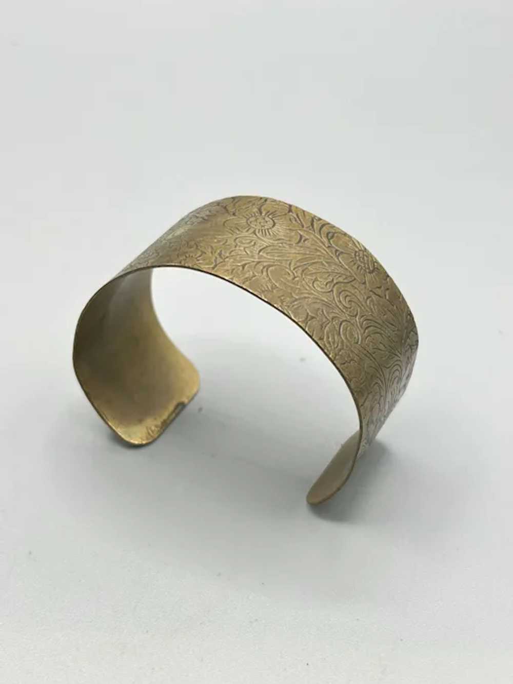 Vintage Brass Cuff Bracelet Etched Floral Design … - image 4