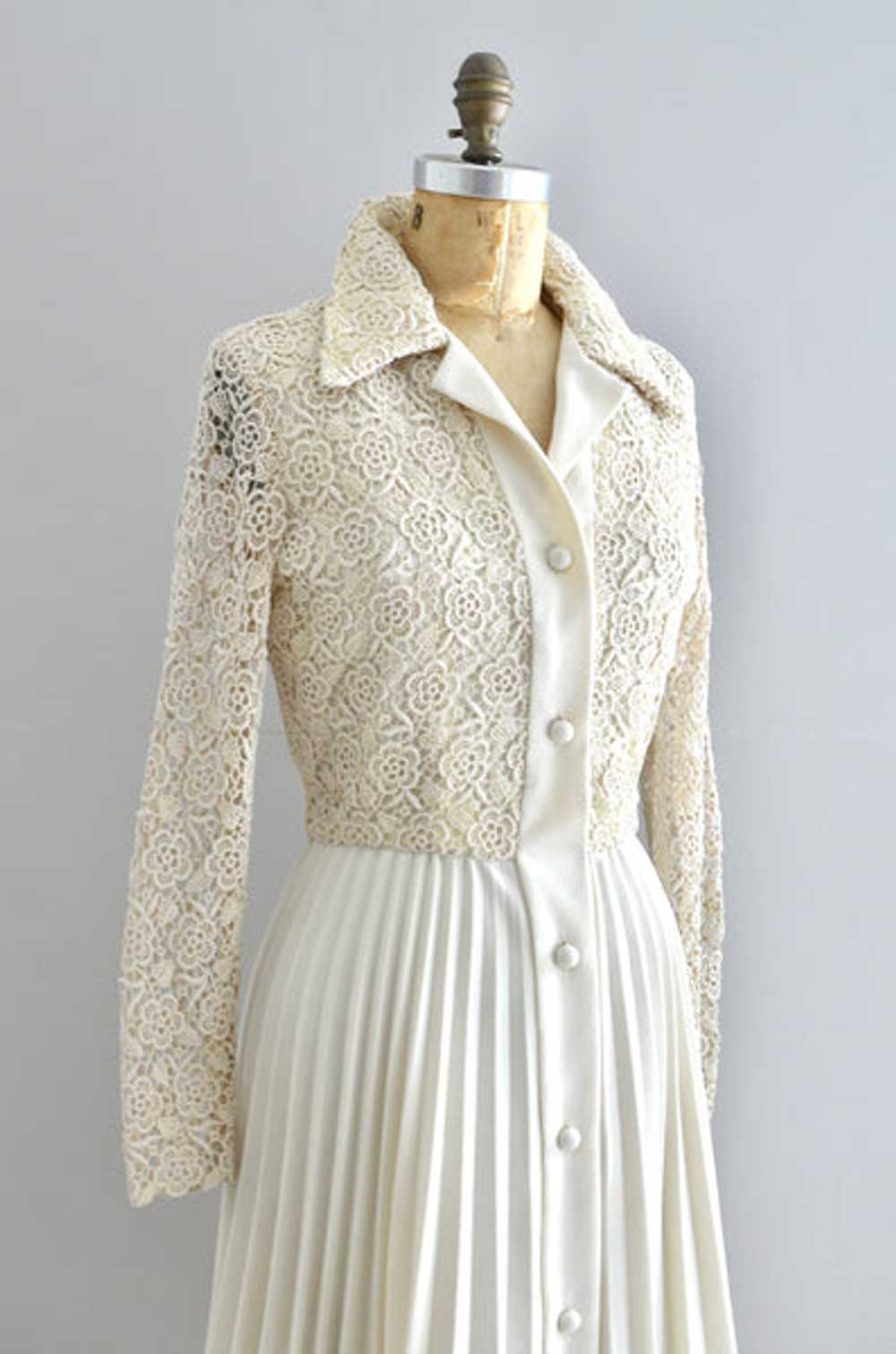 1970s Lace Dress - image 2