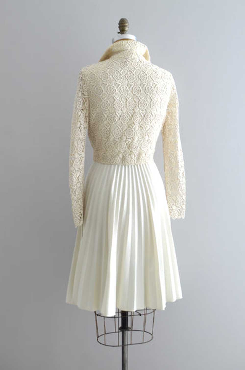 1970s Lace Dress - image 4