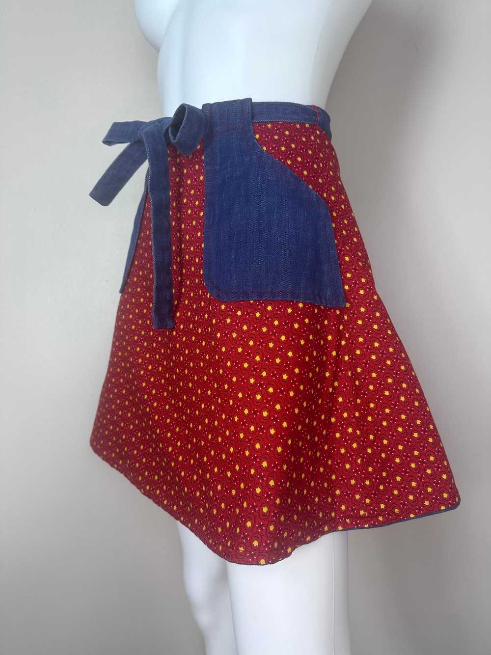 1970s Reversible Denim Wrap Mini Skirt, Floral Pr… - image 5