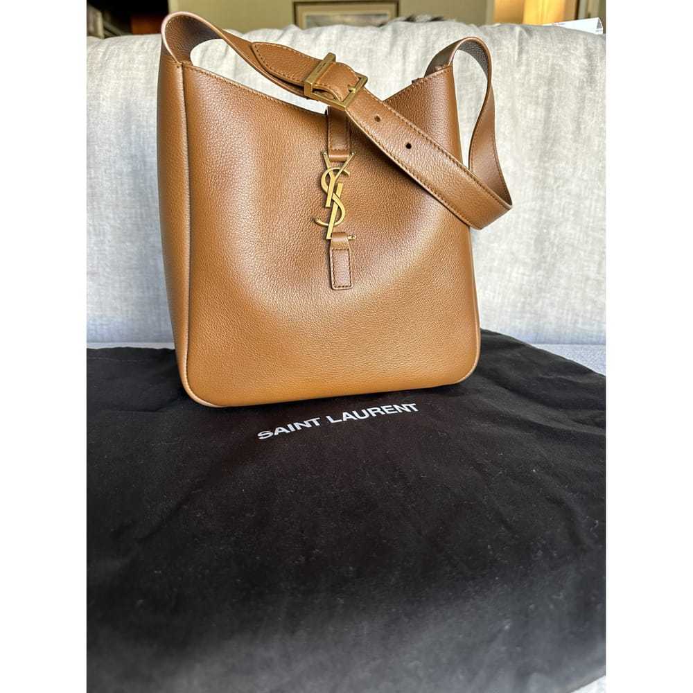 Saint Laurent Le 5 à 7 leather handbag - image 2