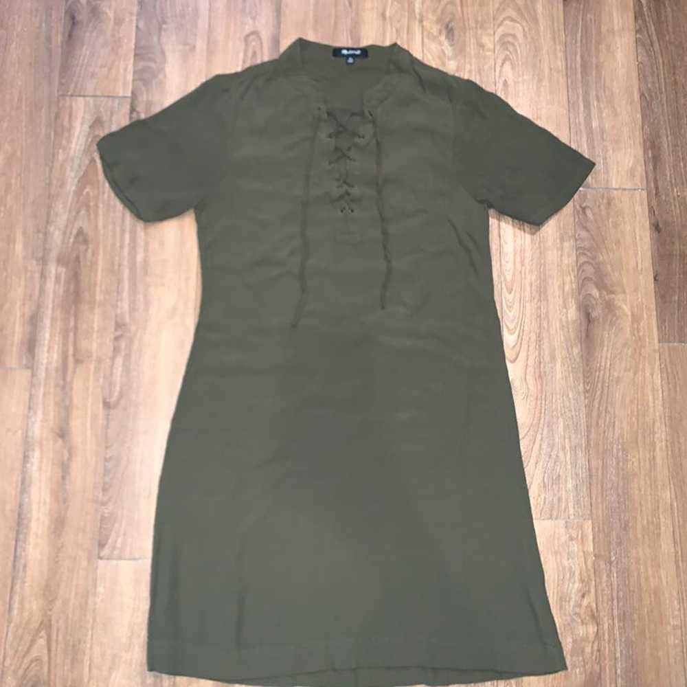 Madewell Novella Lace-Up Dress in Olive Green | XS - image 4