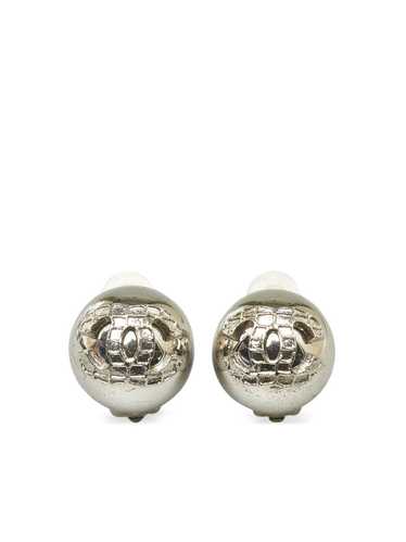 CHANEL Pre-Owned Coco Mark clip-on earrings - Sil… - image 1