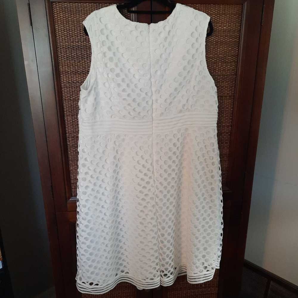 Sandra Darren White Sleeveless Dress Size 20 New … - image 3