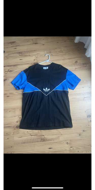 Adidas Adidas originals seasonal archive tee