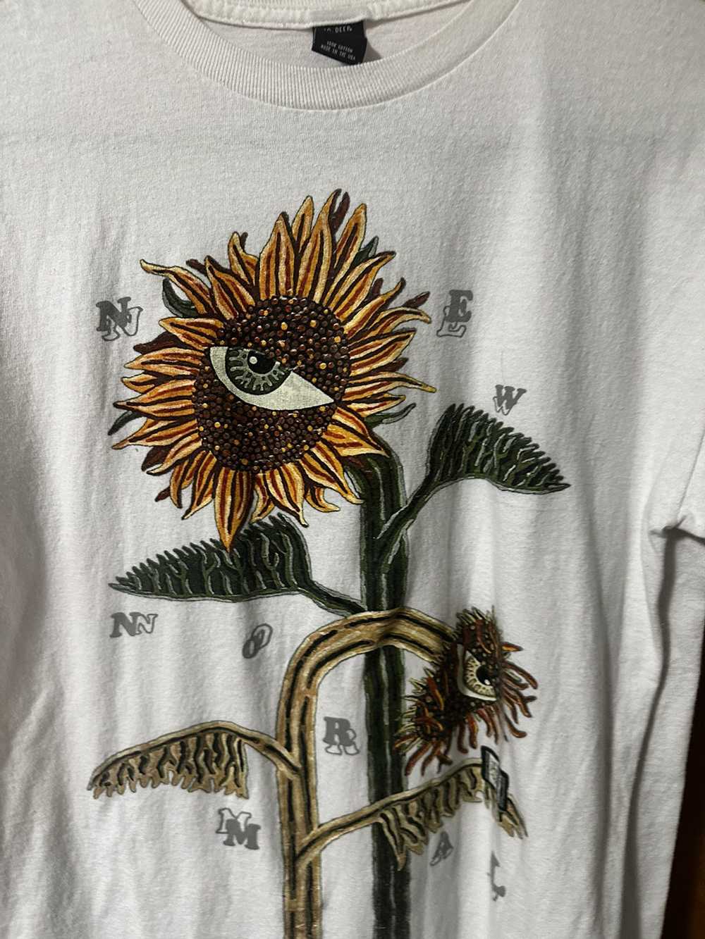 10 Deep 10 deep sunflower tshirt - image 2